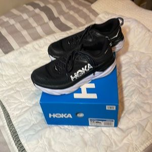 HOKA Bondi 7 Tennis Shoes